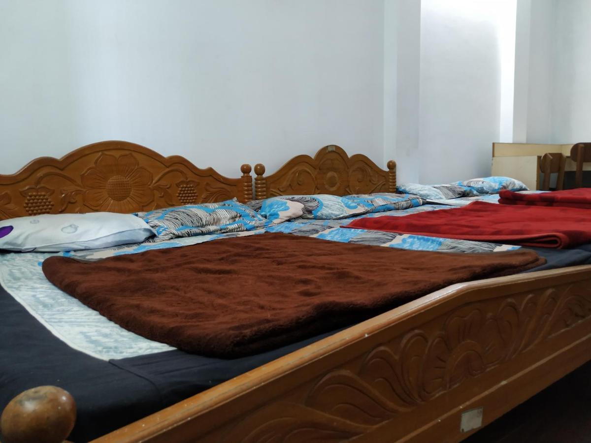 Auberge de jeunesse White House Anandagiri à Tamilnadu - Tamilnadu - Kodaikanal Extérieur photo