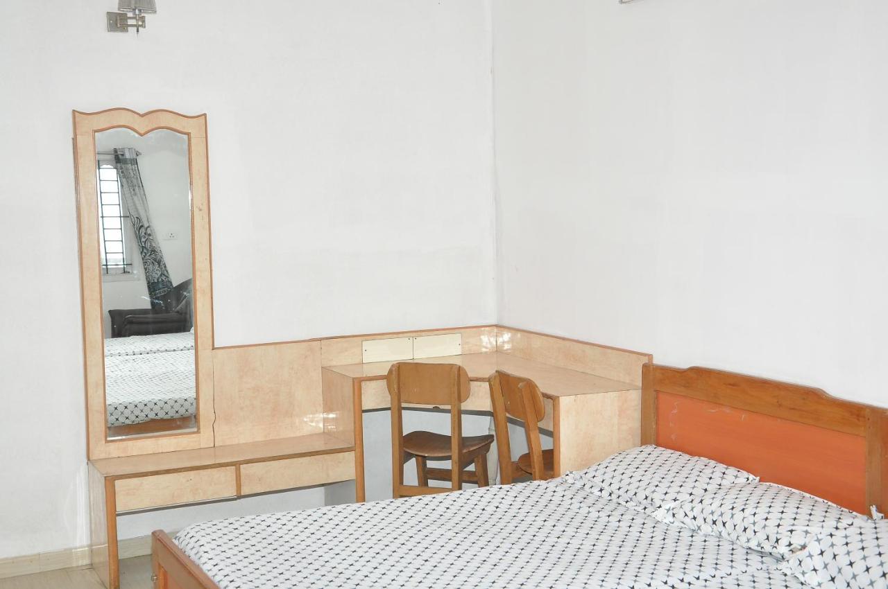 Auberge de jeunesse White House Anandagiri à Tamilnadu - Tamilnadu - Kodaikanal Extérieur photo